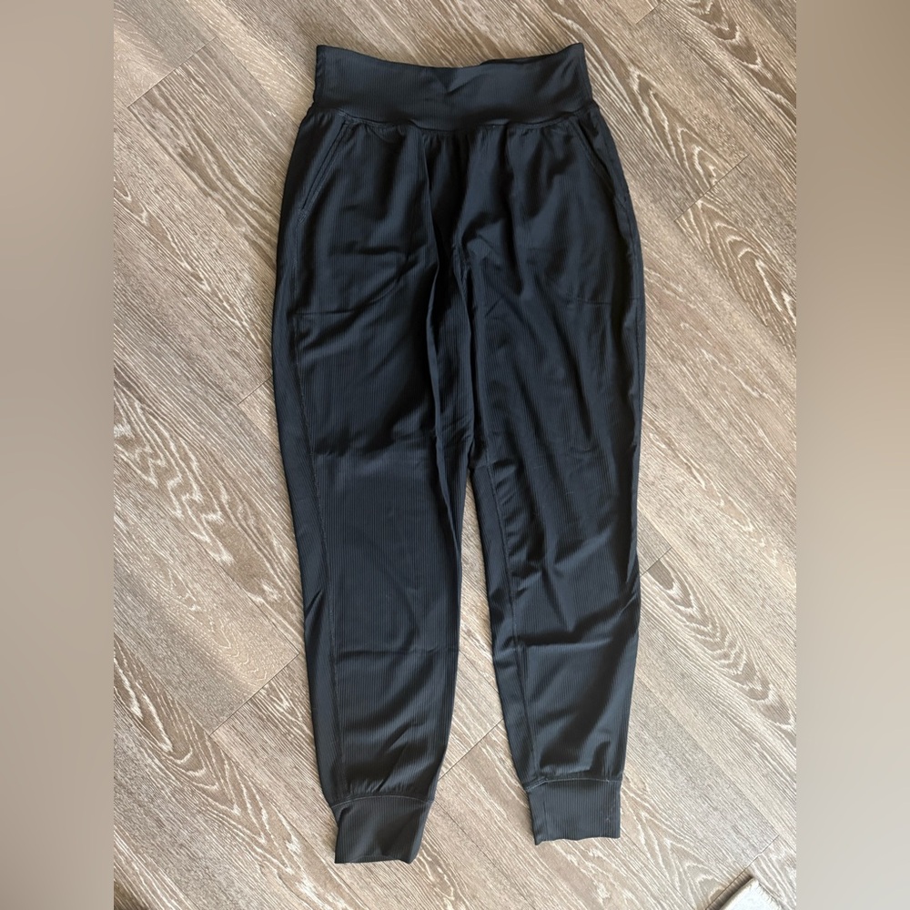 Old Navy Black High-Rise Joggers